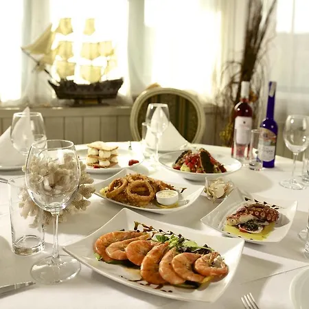 Maxi Park & 4* Sofia