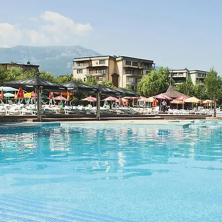 Hotel Maxi Park &
