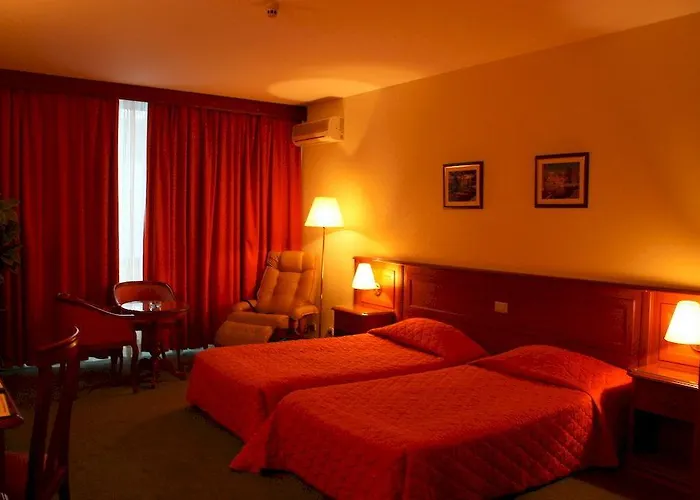 Maxi Park & Hotel 4*