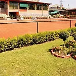 Hotel Maxi Park &
