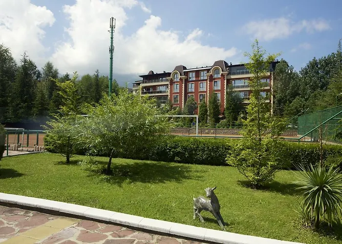 Maxi Park & 4* Sofia