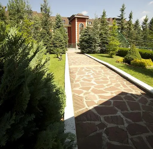 Maxi Park & Hotel 4*